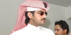 ما سبب استقالة خالد بن عبد الرحمن آل ثاني